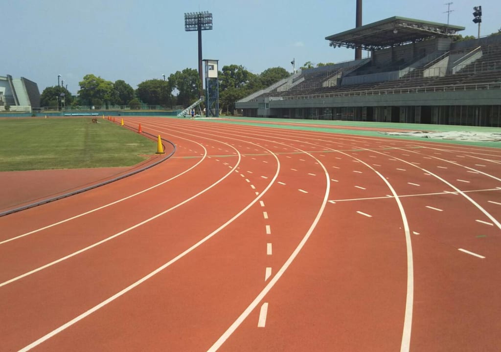 陸上競技場