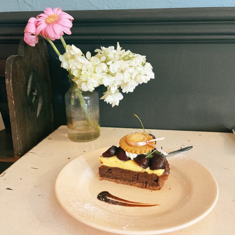 シャンブルドットのケーキ
