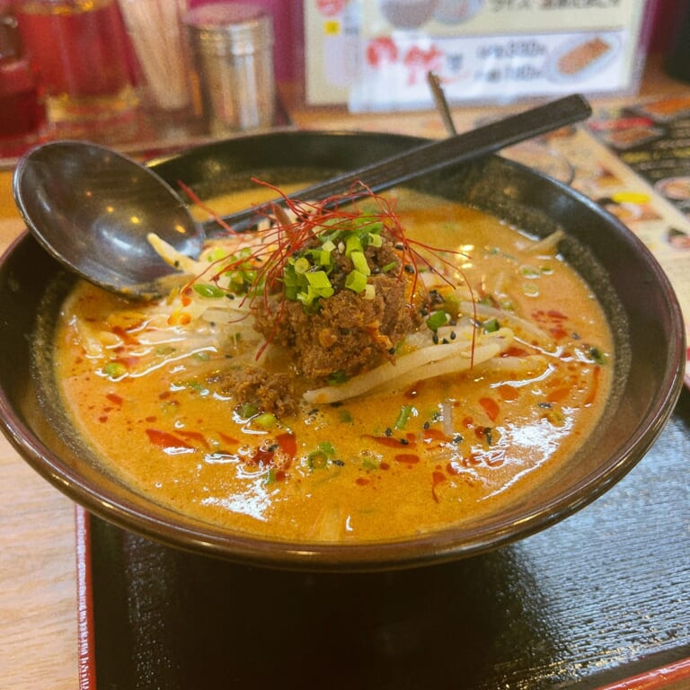 しせんの担々麺